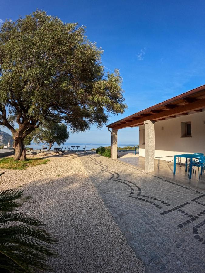 Hotel Pranos Turismo Rurale Cala Gonone Eksteriør billede